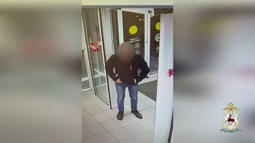 Мужчина устроил дебош в магазине в Советском районе