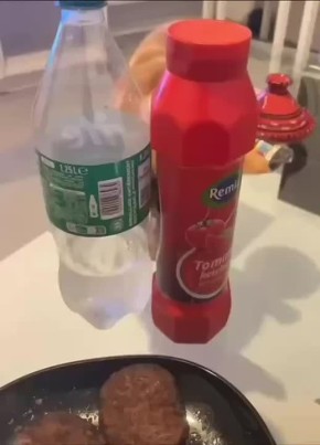 Доброе утро!. Завтрак сам себя не съест